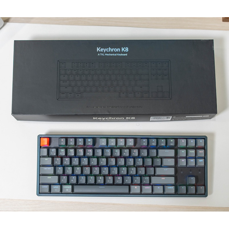 Keychron K8 80% 無線機械鍵盤 【炫彩 RGB + 質感鋁合金邊框】電競 青軸 注音鍵帽 二手