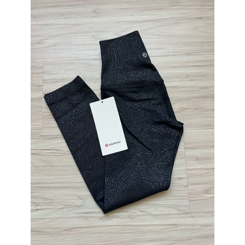 全新Lululemon瑜珈服（特價）