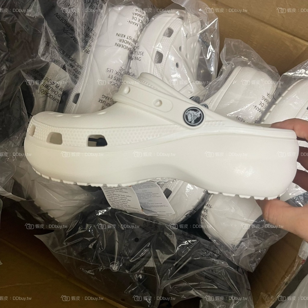 [現貨] Crocs classic platform clogs 雲朵 雲朵鞋 洞洞鞋 厚底 增高 白23.白24