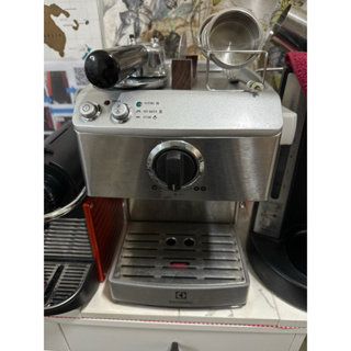 面交 伊萊克斯 義式 咖啡機 EES200E 無底手把 無壓濾杯 二次分水網 壓粉槌 防偏壓粉槌 磁吸接粉環 布粉器