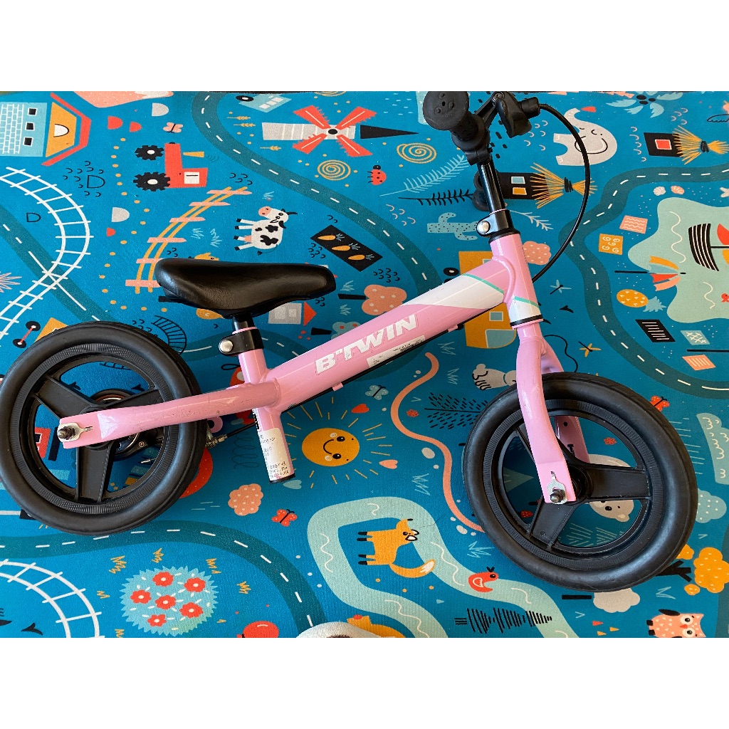 &lt;二手&gt;迪卡儂BTW經典款實心胎滑步車 (高度可調) PushBike100-粉色