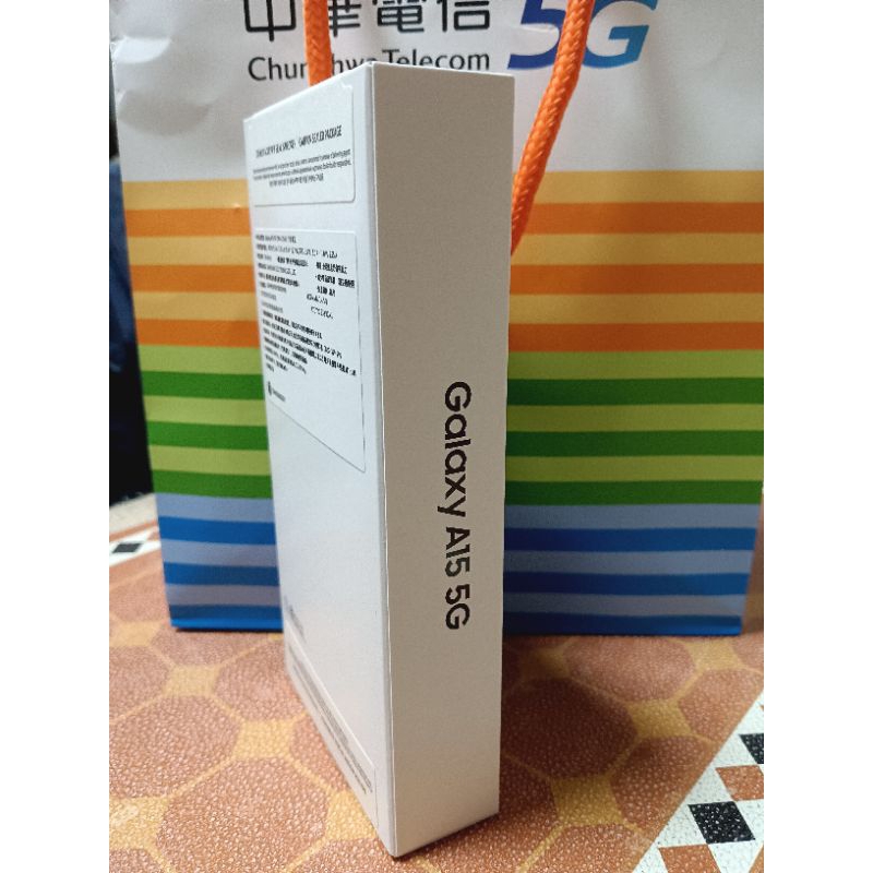 SAMSUNG Galaxy A15 5G 4+128GB※6.5吋三重菜寮捷運站面交可（全新未拆加保手機險到4月）