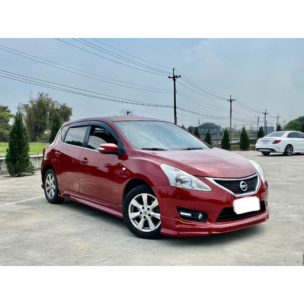 2015 Nissan Tiida 1.6 紅#強力過件9 #強力過件99%、#可全額貸、#超額貸、#車換車結清