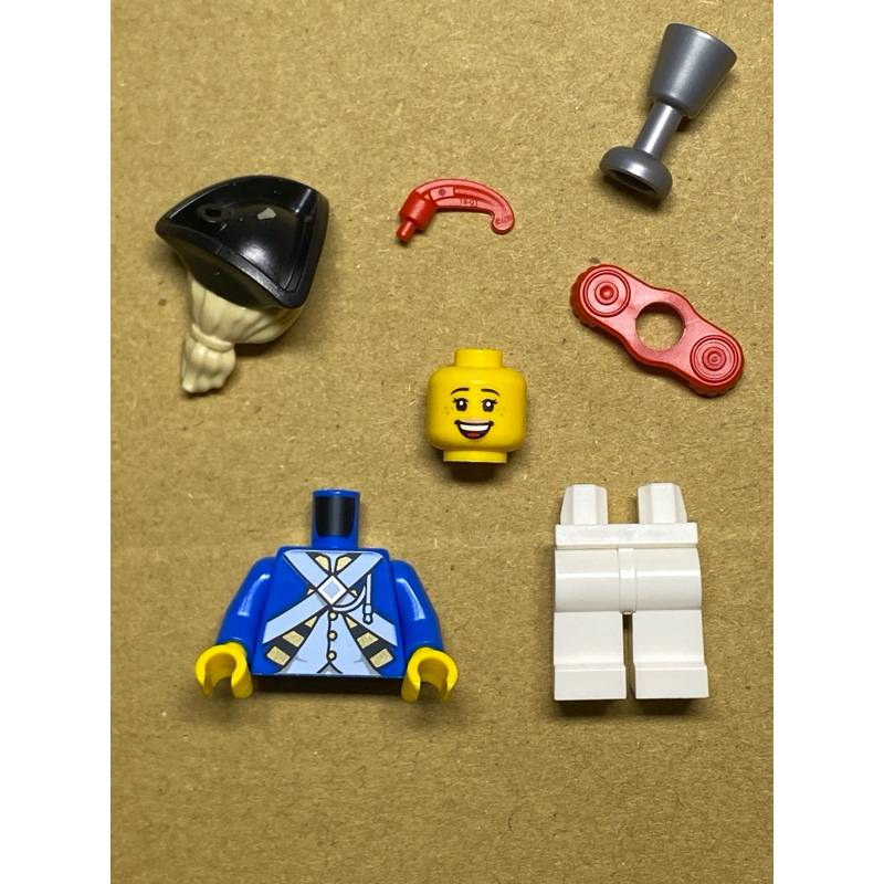 LEGO 樂高 人偶 帝國士兵 女軍官 紅羽毛 Icons 10320 黃金國堡壘