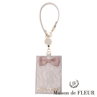 Maison de FLEUR 簡約緹花壓紋緞帶伸縮皮革證件套(8A41FTJ0900)