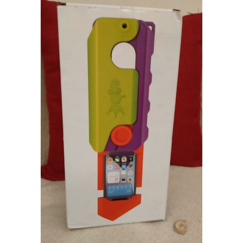 【現貨】 巨無霸 蘿蔔刀造型 伸縮手機架 綠紫配色蘿蔔刀 伸縮手機支架 伸縮手機殼 手機收納盒 兒童玩具 非攻擊性玩具