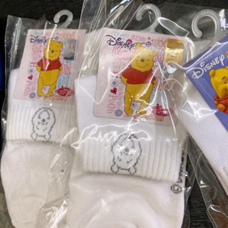 台灣製 Disney 小熊維尼 白色襪子 單雙 size:22~24cm