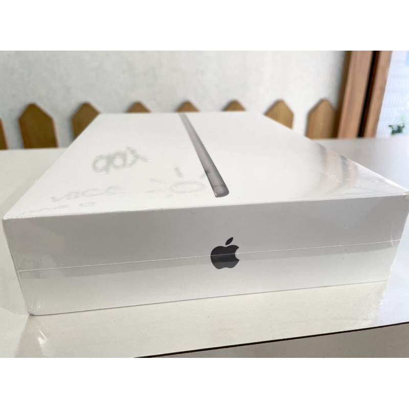 全新未拆封 Apple iPad 9 10.2吋 Wifi版 64g IPAD 遠傳電信續約新品