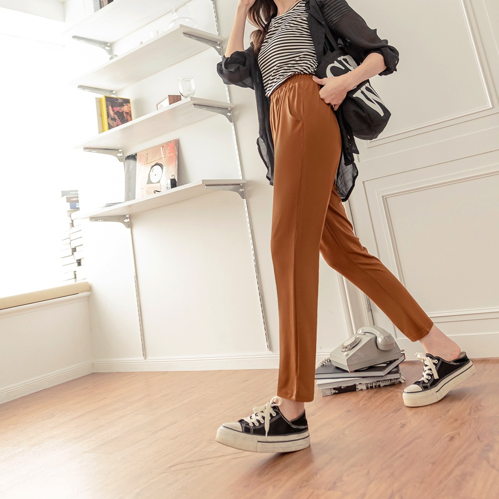 OB嚴選 涼感冰箱空氣紗腰鬆緊印花哈倫褲 《BA1017》(駝/軍綠/芥末綠/黑底亂格) 大尺碼/現貨/女裝