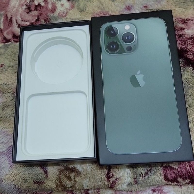 iPhone I3Pro空紙盒