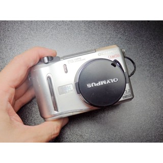 <<老數位相機>>OLYMPUS CAMEDIA C-745 (10倍光學變焦 / CCD / AA電池)