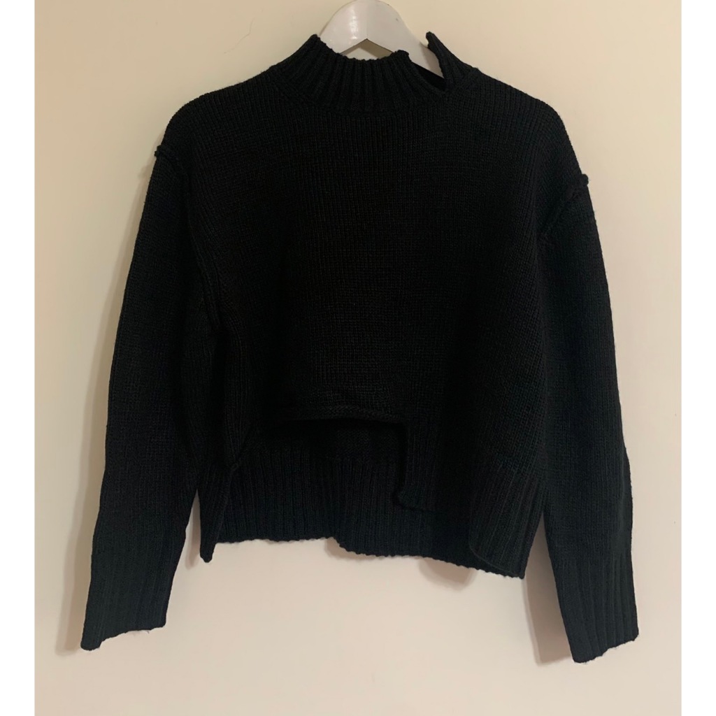 日本品牌 EMODA  全新 連標 黑色 立領 左領口開衩 不對稱下襬 車線外縫 長袖 針織 毛衣 原價¥5990 F號