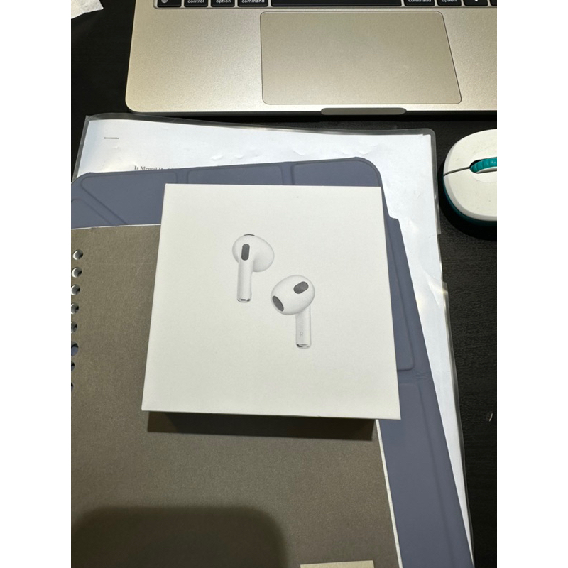 AirPods 3 （搭配MagSafe充電盒）