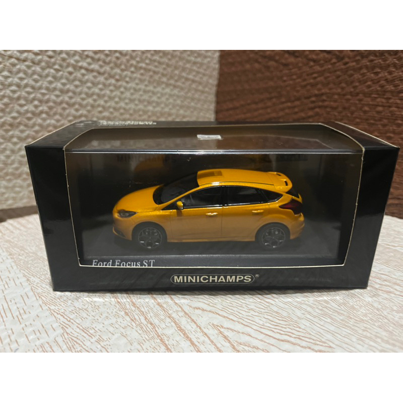 minichamps Ford Focus st mk3 ST橘 1/43 模型車