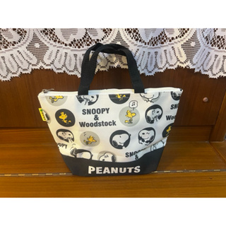 snoopy 史努比手提袋 便當袋 輕便小袋子 裝便當 小學生便當袋 尼龍手提袋 環保袋 peanuts