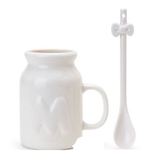 日本正品三麗鷗hello kitty白色陶瓷款牛奶瓶附湯匙
