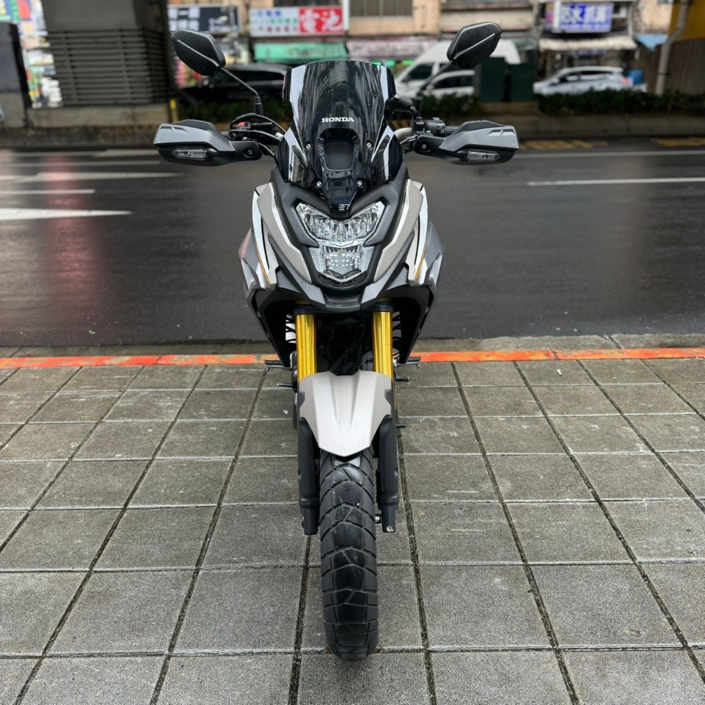 (貳輪嶼二手機車-新北中和店) 2022年 CB200X #7658