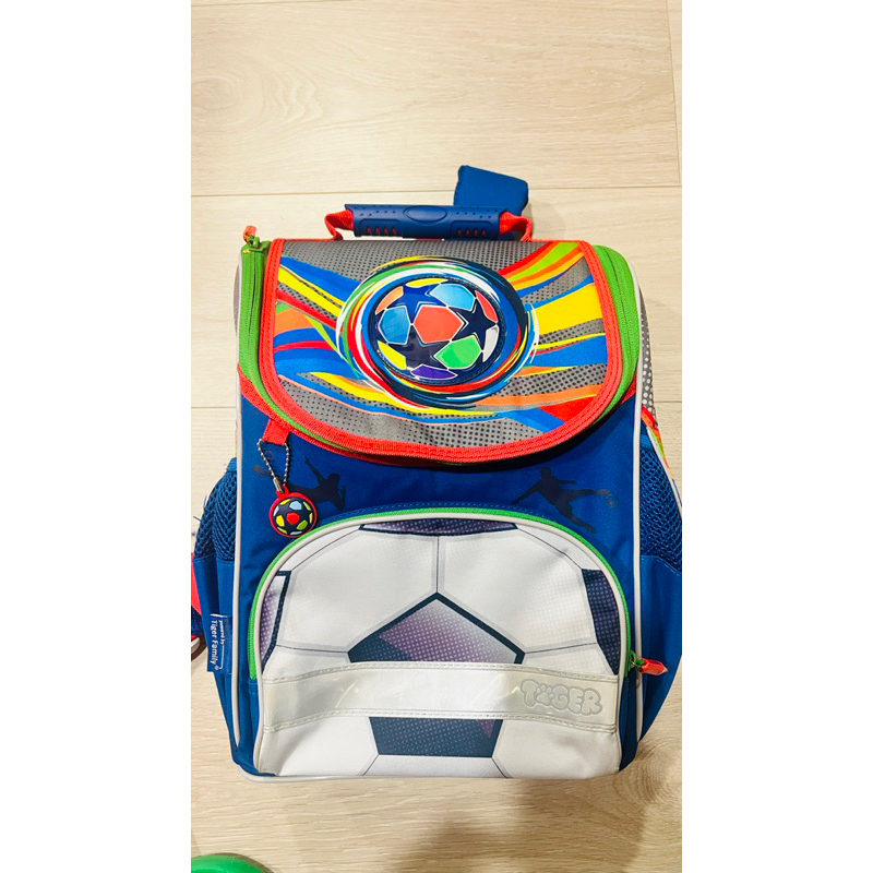 兒童低年級書包背包八成新輕量tiger family兒童低年級護脊書包背包