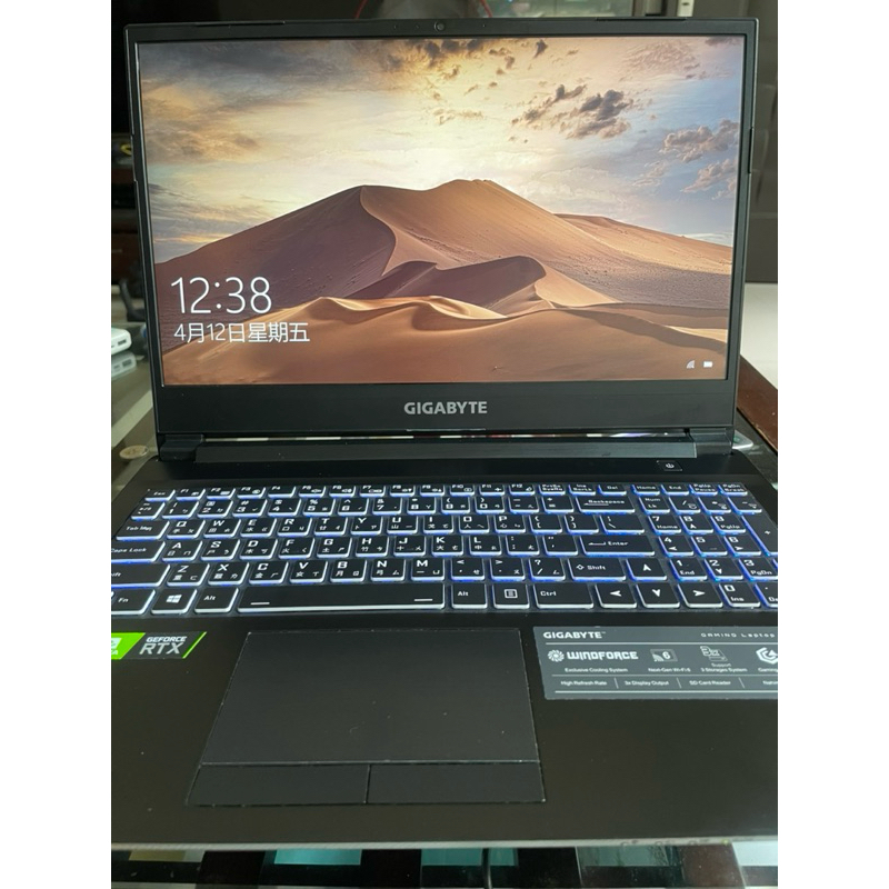 GIGABYTE G5KC 電競筆電 i7 10870h rtx3060