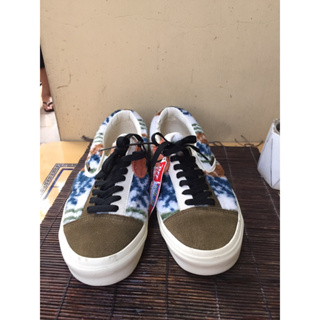 全新未穿過名牌鞋 Vans 休閒鞋外出鞋 /dickies supreme Manhattan 可參考