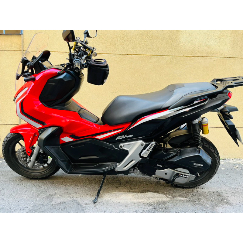 （二手）降價！！ 日本 本田Honda ADV150 9成新 一手車。里程7500。 龍骨車