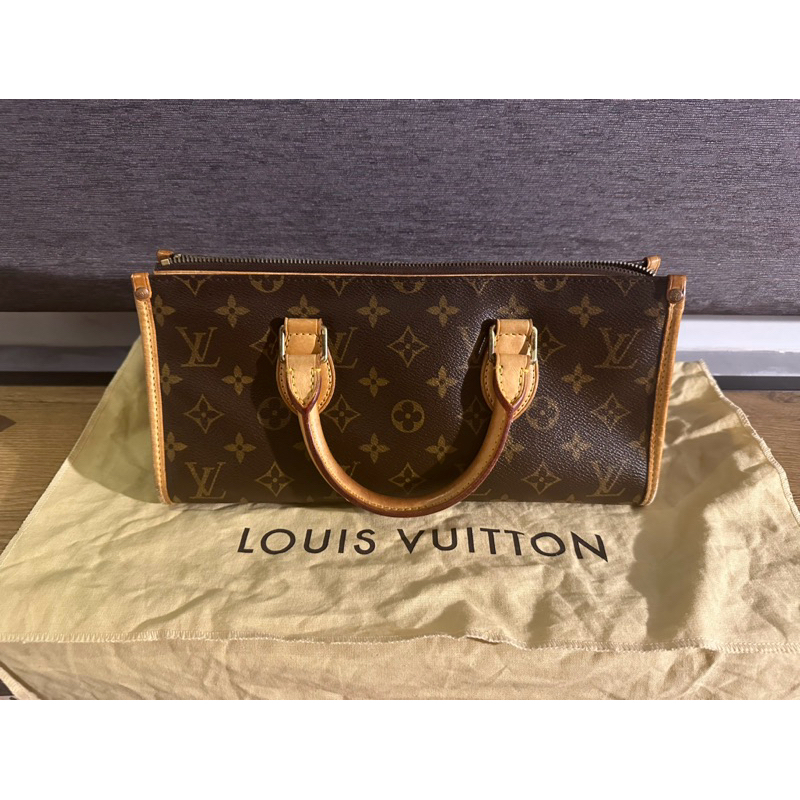 （已有人預定勿下標）Louis Vuitton / M40009 （法國購得/原價四萬多)（誠可議）