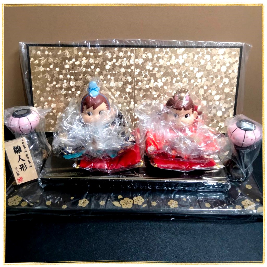 日本帶回早期正版絕版現貨-全新內裝未拆封-不二家牛奶妹 Peko+牛奶弟Poko和服雛人形陶瓷公仔