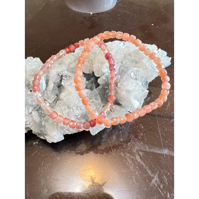 水晶手串-安德森長石與橙太陽星切版本