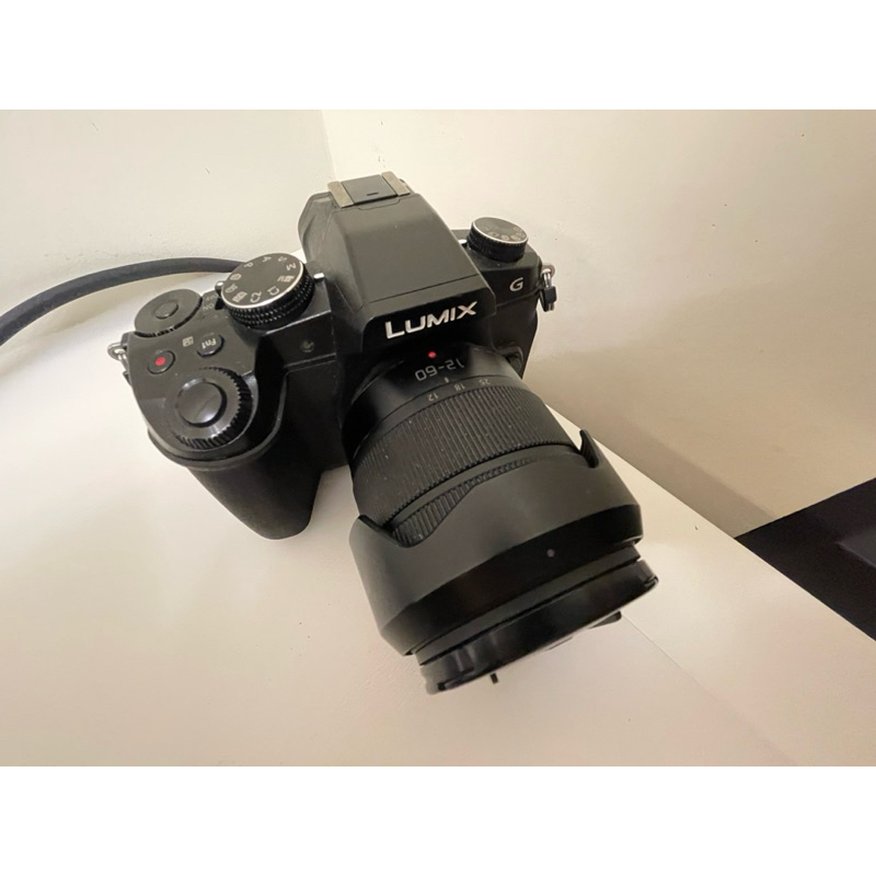 LUMIX Panasonic g8 二手相機 m43篇幅 附kit鏡頭12-60 f/3.5-5.6