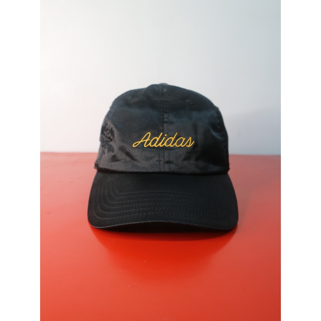 【G.Vintage】Adidas 愛迪達 三葉草 黑色緞面 草寫字體/老帽/ 遮陽帽