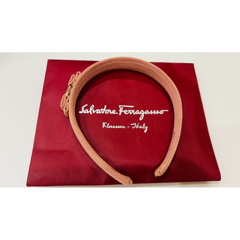 ［全新］Salvatore Ferragamo 粉色髮箍 髮夾 髮飾 coach 鏡子 鑰匙圈 吊飾 情人節 聖誕 生日