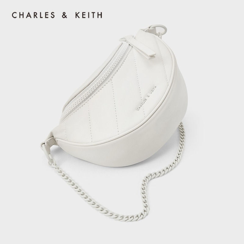 CHARLES&amp;KEITH 二手 現貨 🔥便宜賣✨新加坡小CK時尚腰包 斜背包半月包