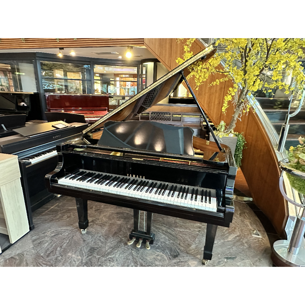 【日本製】YAMAHA C3 二手平台鋼琴《鴻韻樂器》傳統鋼琴 中古平台鋼琴