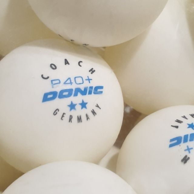古大卓球魂桌球用品專賣 DONIC 二星練習球【一包144顆】P40+新塑料白球 ( coach 訓練用 )