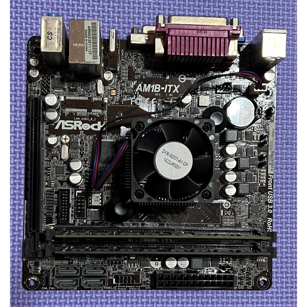 華擎 ASROCK AM1B-ITX 迷你二手主機板 附AMD Athlon 5350 APU +8G RAM 檔板