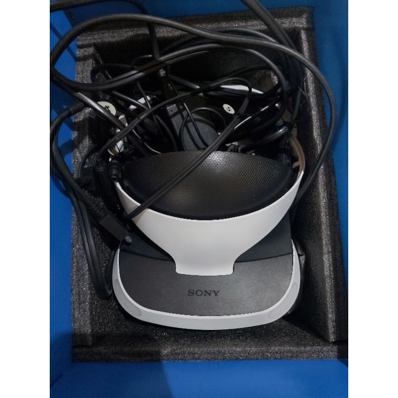sony ps4 VR 一代頭盔  少玩便宜賣 含控制盒