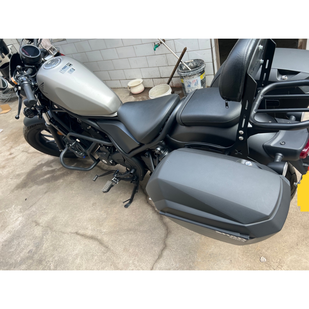 rebel500機車後置物箱 適用於 本田 叛逆者500改裝黑色邊箱 rebel500S  rebel500