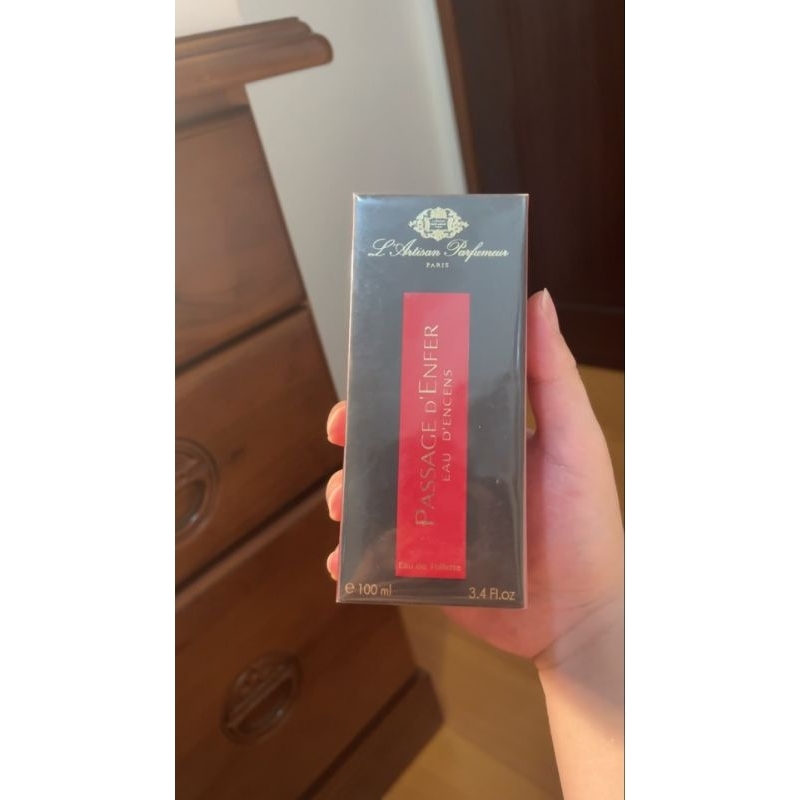 L"Artisan Parfumeur阿蒂仙冥府之路淡香水100ml（全新正裝未拆封）絕版舊版經典