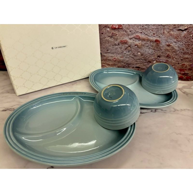 Le creuset限定婚禮入厝經典系列，海岸藍2個飯碗加橢圓分隔盤
