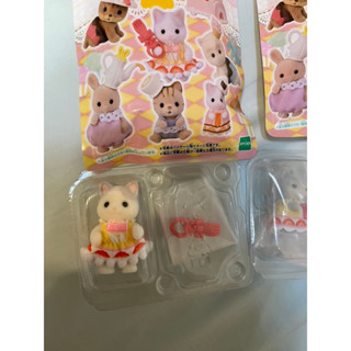 見說明 森林家族 sylvanian families 蛋糕派對 盲袋 拿鐵貓 隱藏版哈士奇