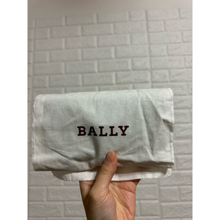 BALLY Amber 鎖頭設計粒面小牛皮多夾層中長夾