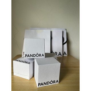 潘朵拉 PANDORA 戒指收納盒/隨機出貨搭配潘朵拉紙袋乙個