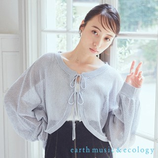 earth music&ecology 金蔥鏤空短版綁結開襟罩衫(1K43L2D0400)
