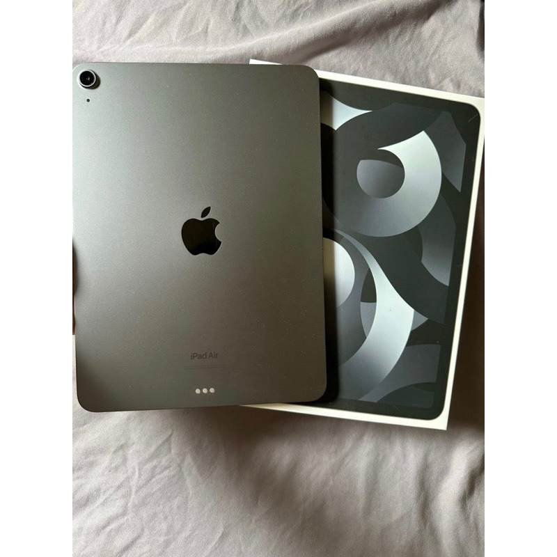 iPad Air 5 m1 64g 太空灰