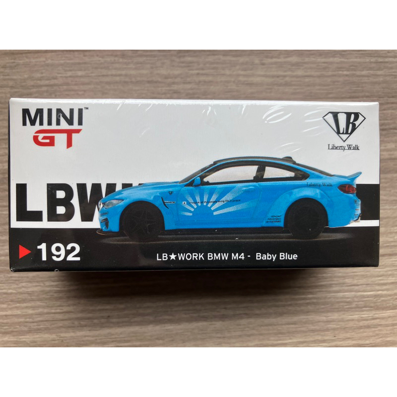 MINI GT #192 1/64 模型車 LB BMW M4 寶貝藍