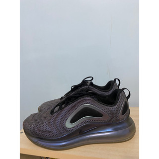 Nike air max 720 8成新 US8.5 狀況如圖😄