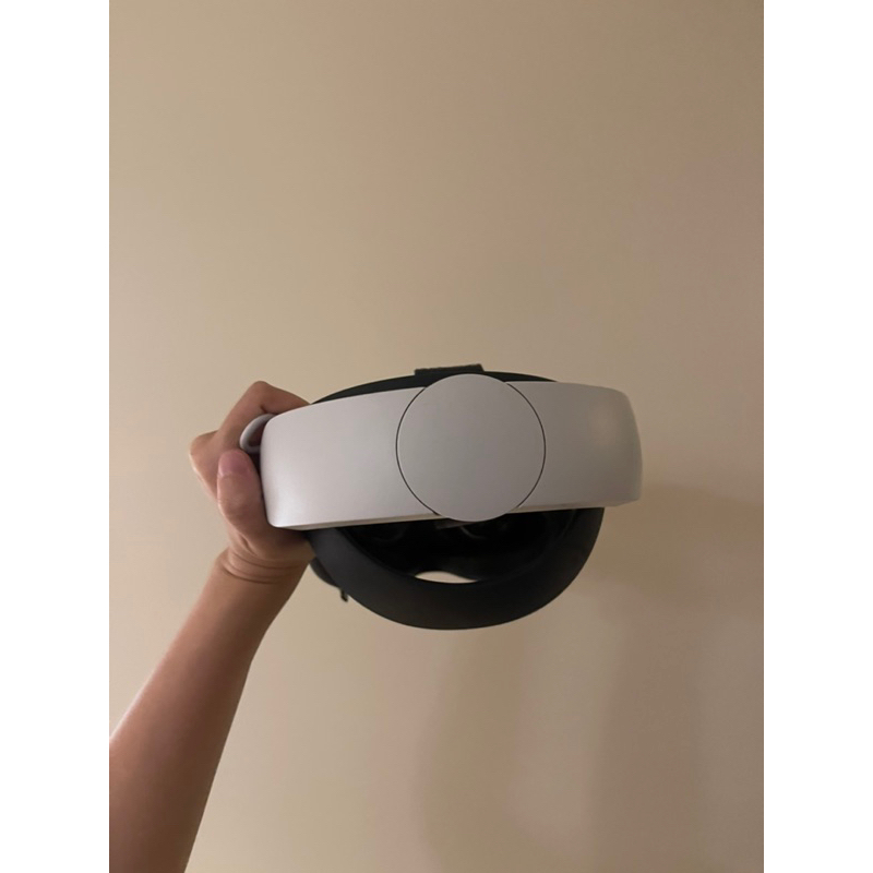 9.9成新 Meta Oculus Quest 2 256G 原廠公司貨 VR頭戴元宇宙 VR 遊戲