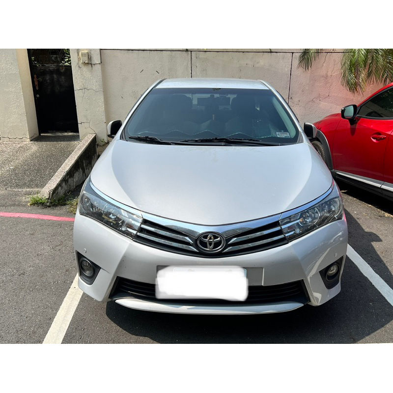 Toyota Altis 2015 豐田阿提斯豪華版 愛車人自售(買到賺到)低里程 全原廠保養 免鑰匙