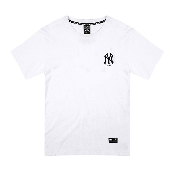 【Majestic】MLB NY 紐約 洋基 短T 背後幾何Logo 象牙白 情侶款 潮流【ANGEL NEW ERA】