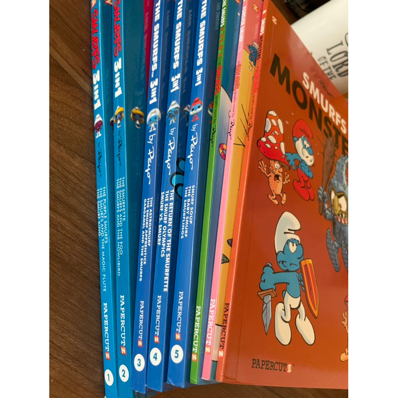 現貨快速出貨 8本裝藍色小精靈英文版 The Smurfs 漫畫繪本故事 漫畫書 全彩繪本故事
